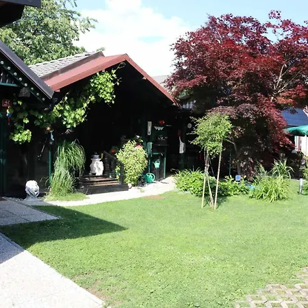 Rum i privatbostad Frenkcottage 5 Km From The Airport- Free Transportation *