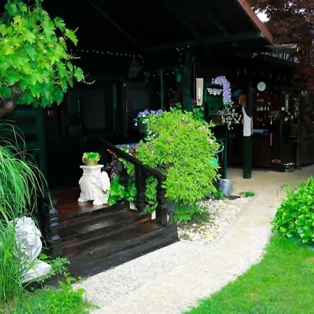 Frenkcottage 5 Km From The Airport- Free Transportation *