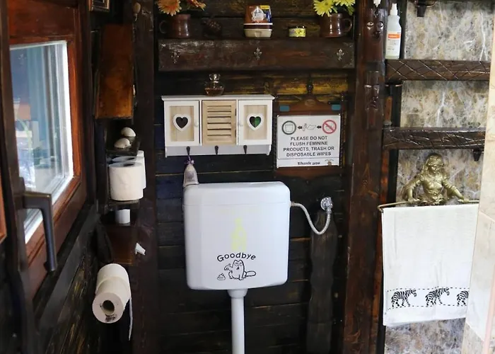 Frenkcottage 5 Km From The Airport- Free Transportation To The Airport *